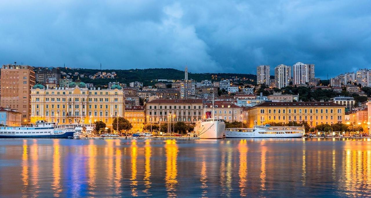 Lux Villa Rijeka Eksteriør billede